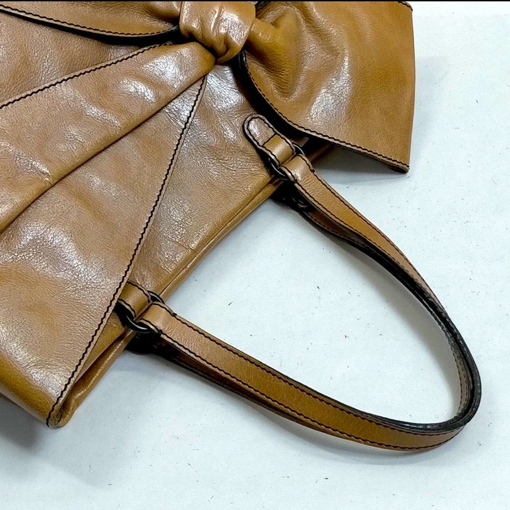 Valentino Garavani Large  Bow Trim Tote - Picture 4 of 9